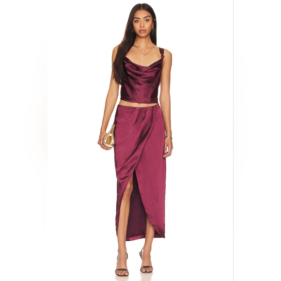 17. NWT TULAROSA OLIVIA SKIRT SET - Picture 1 of 9